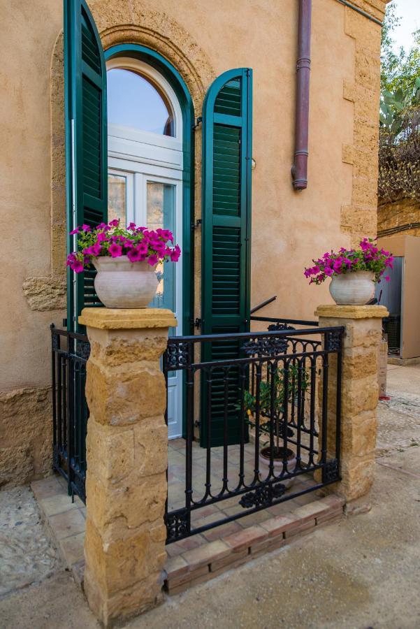 A Casa Di Mammi Nella Valle Dei Templi อากริเจนโต ภายนอก รูปภาพ